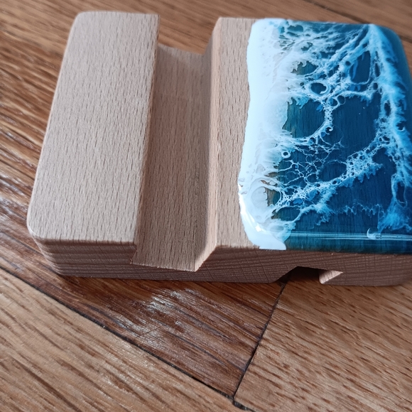 Ocean Wave Design Wooden Phone Stand - Picture 4 of 7